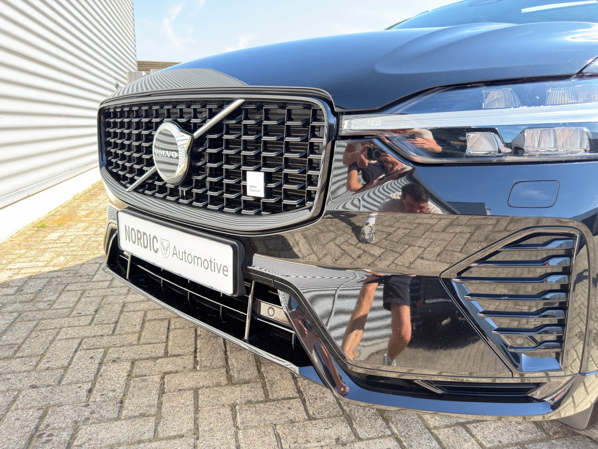 
								Volvo XC60 T8 AWD POLESTAR ENGINEERED 2023 full									