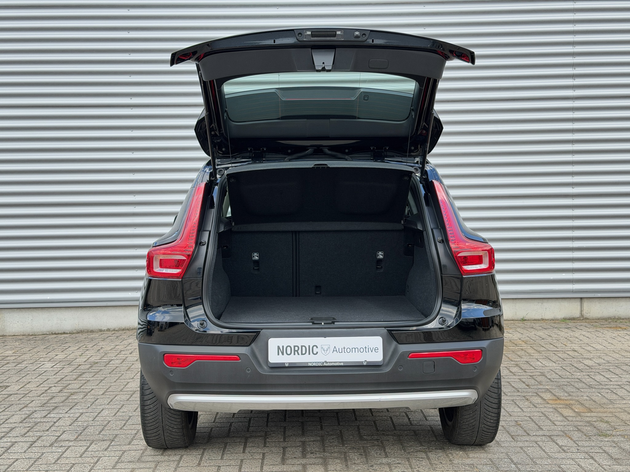 
								Volvo XC40 T4 RECARGE PLUG IN HYBRID AUTOMAAT 2023 full									