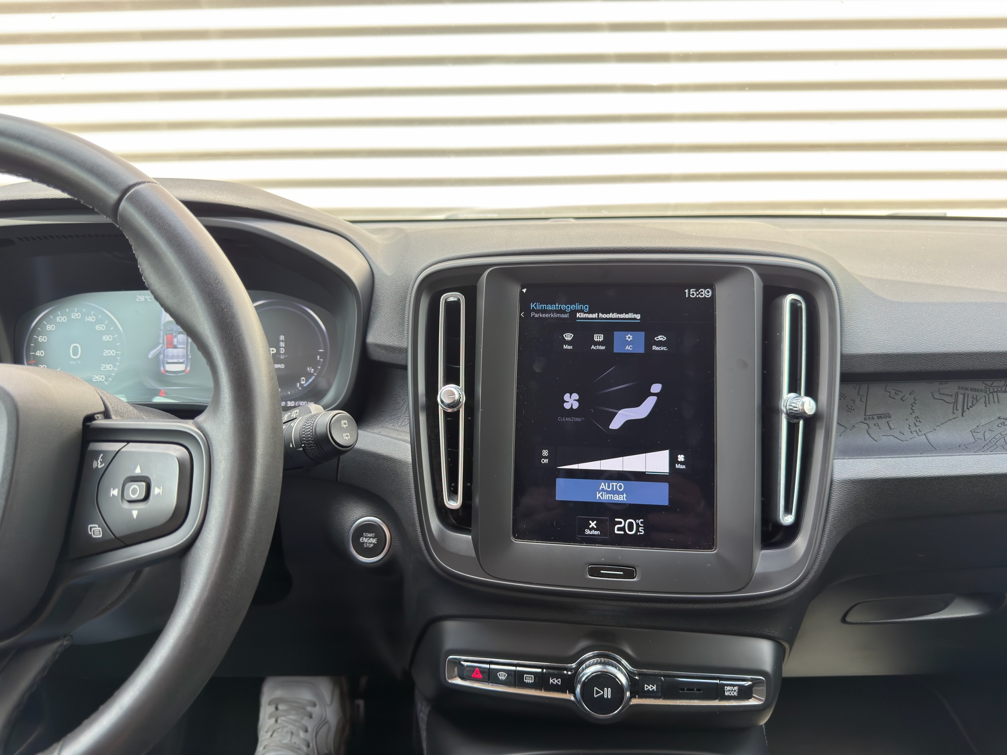 
								Volvo XC40 T4 RECARGE PLUG IN HYBRID AUTOMAAT 2023 full									
