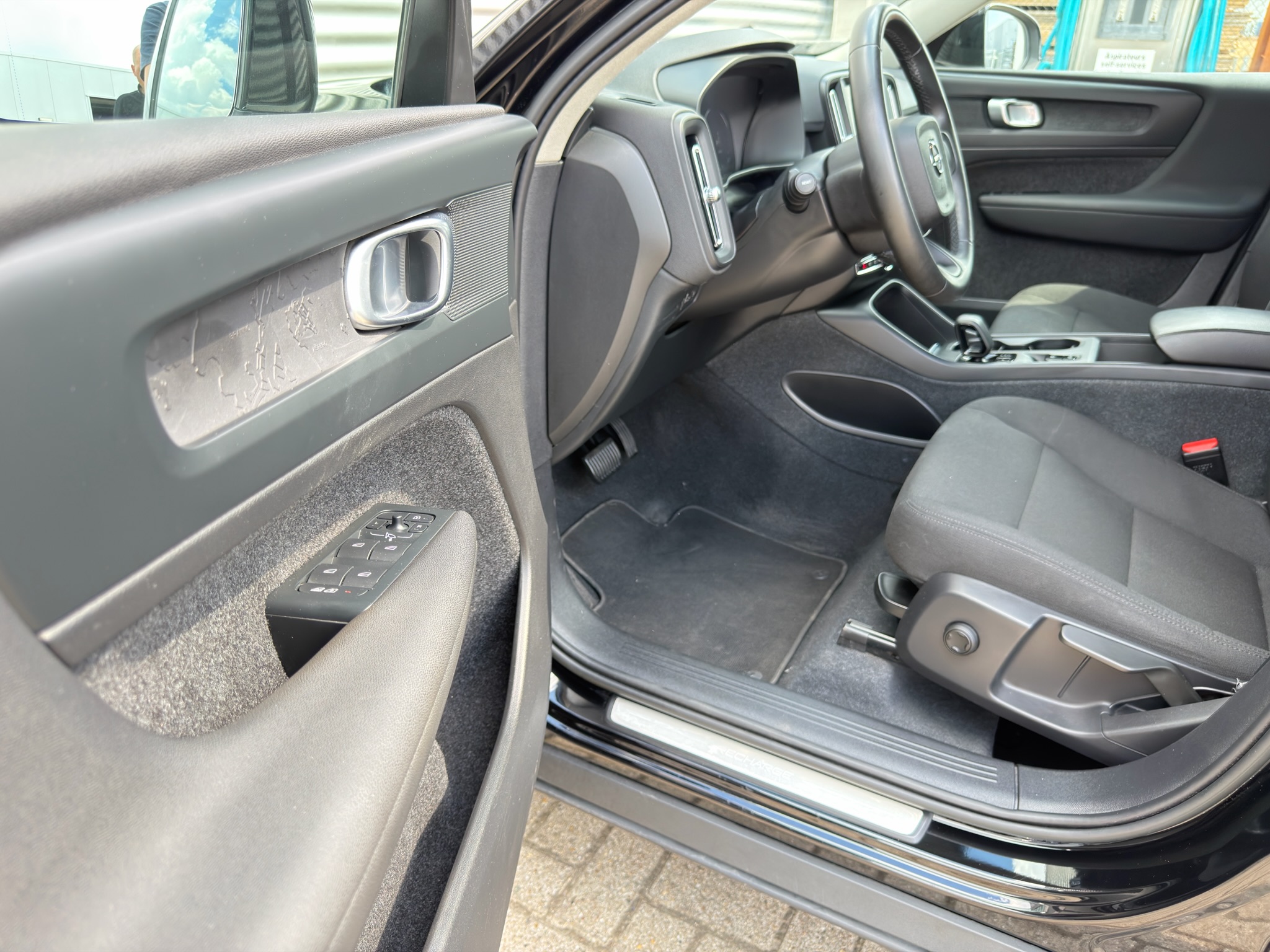 
								Volvo XC40 T4 RECARGE PLUG IN HYBRID AUTOMAAT 2023 full									