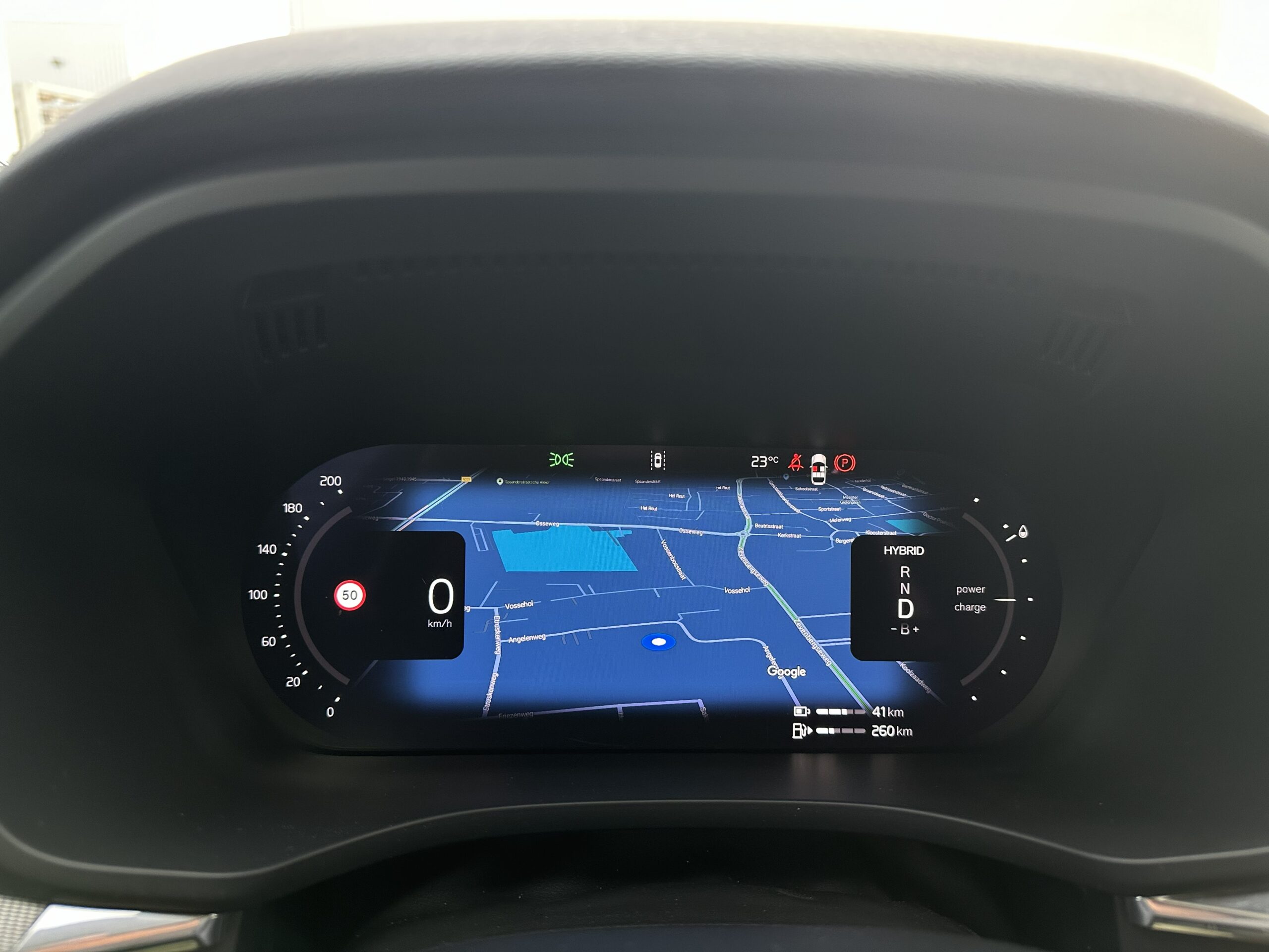 
								Volvo XC60 2.0 T6 RECHARGE PLUS BLACK EDITION PANORAMADAK TREKHAAK HARMAN KARDON full									