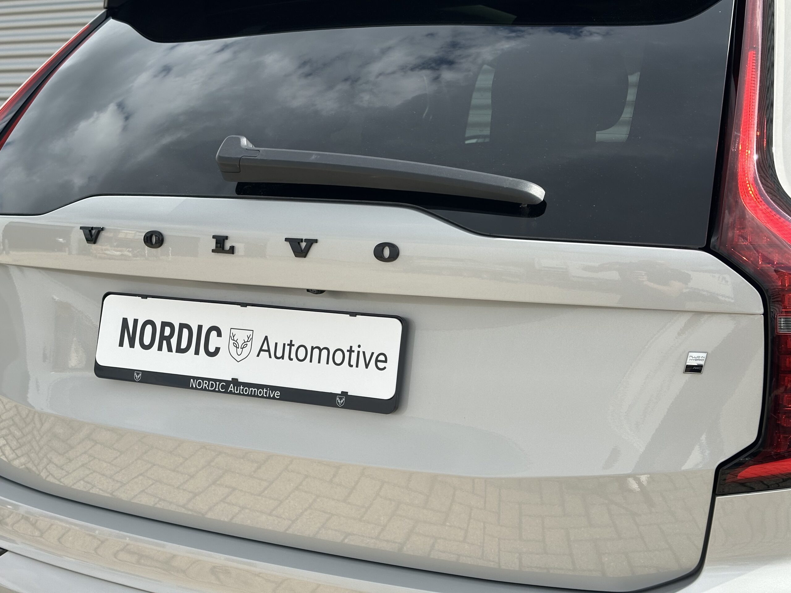
								XC90 II T8 PLUS DARK LUCHTVERING HARMAN KARDON 2025 full									