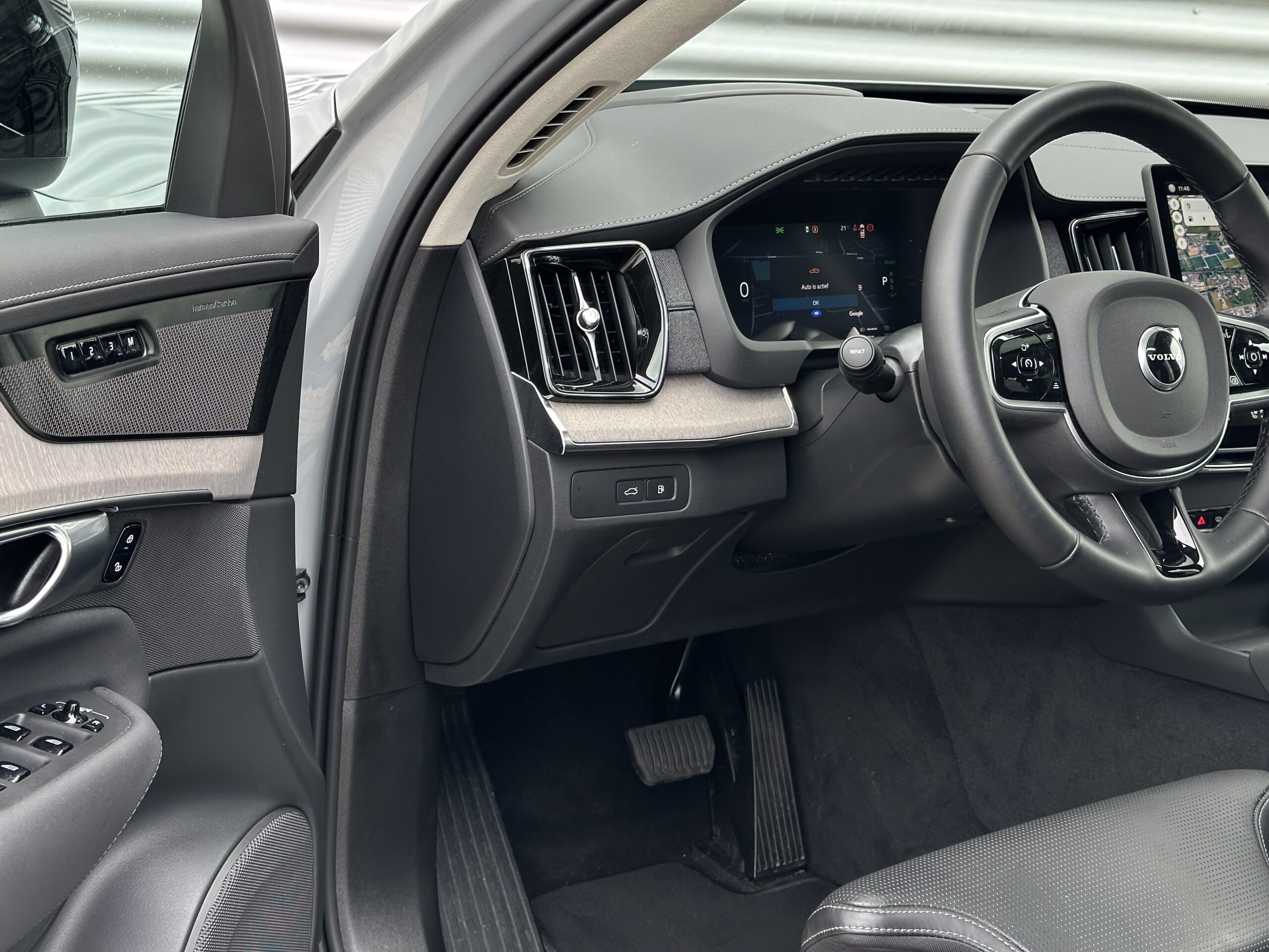 
								Volvo XC90 T8 ULTRA DARK PLUG-IN HYBRID PANORAMADAK NAPPALEDER full									