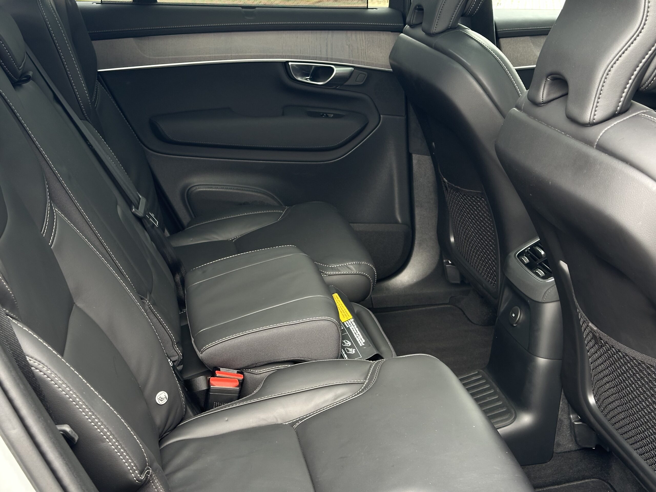 
								Volvo XC90 T8 ULTRA DARK PLUG-IN HYBRID PANORAMADAK NAPPALEDER full									