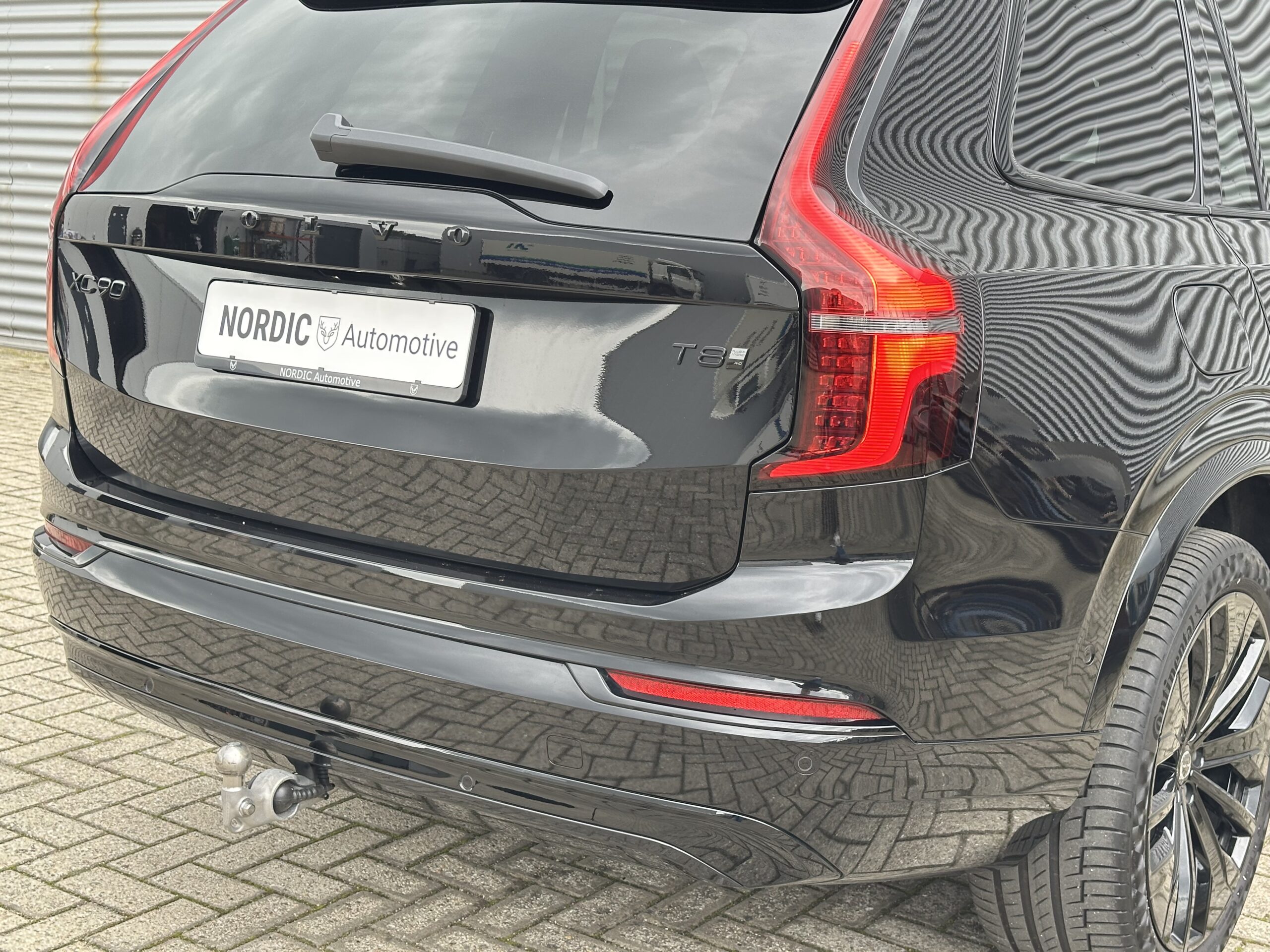 
								Volvo XC90 Black Edition Plus T8 PLUG IN HYBRID full									