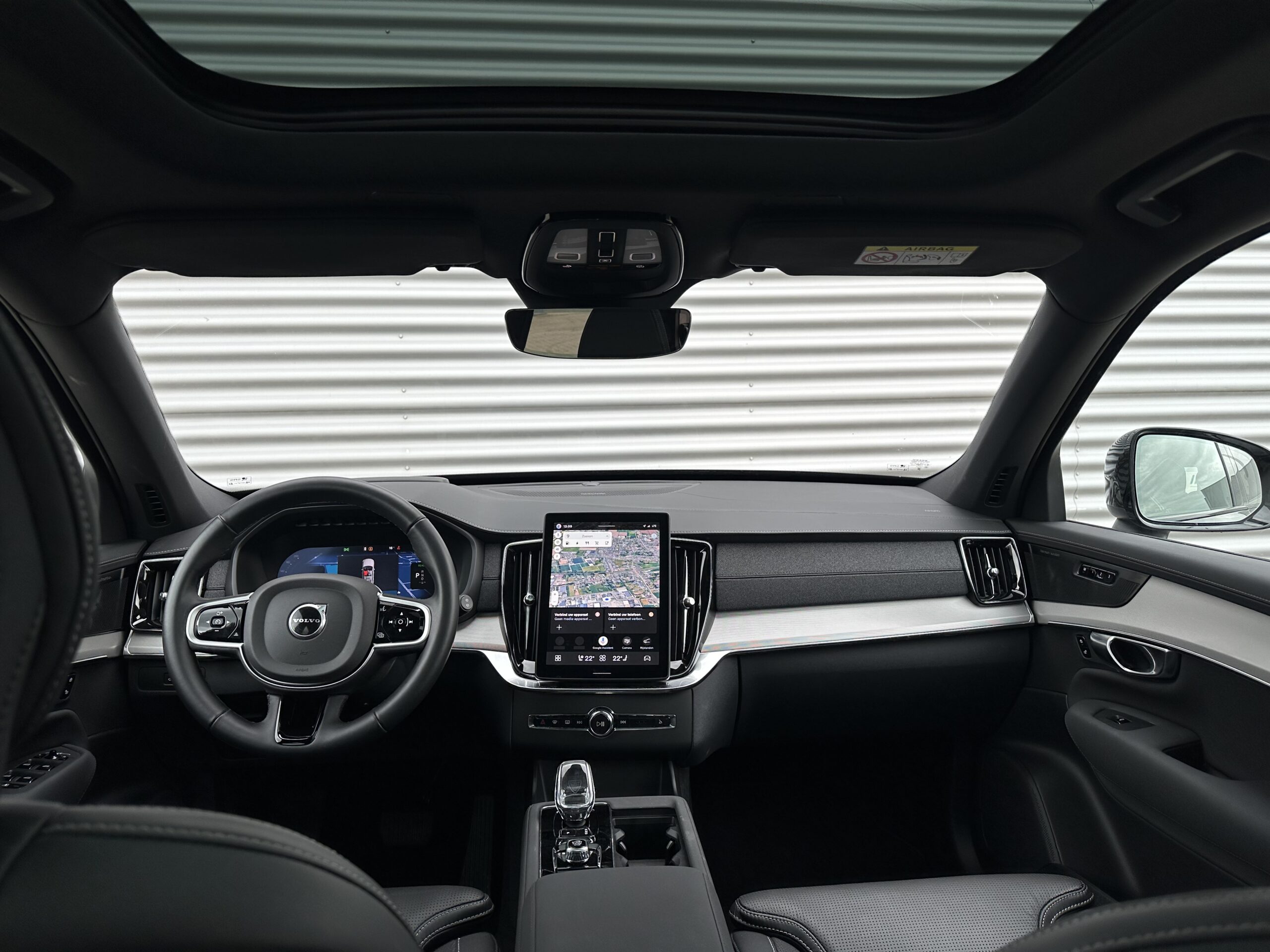 
								Volvo XC90 Black Edition Plus T8 PLUG IN HYBRID full									