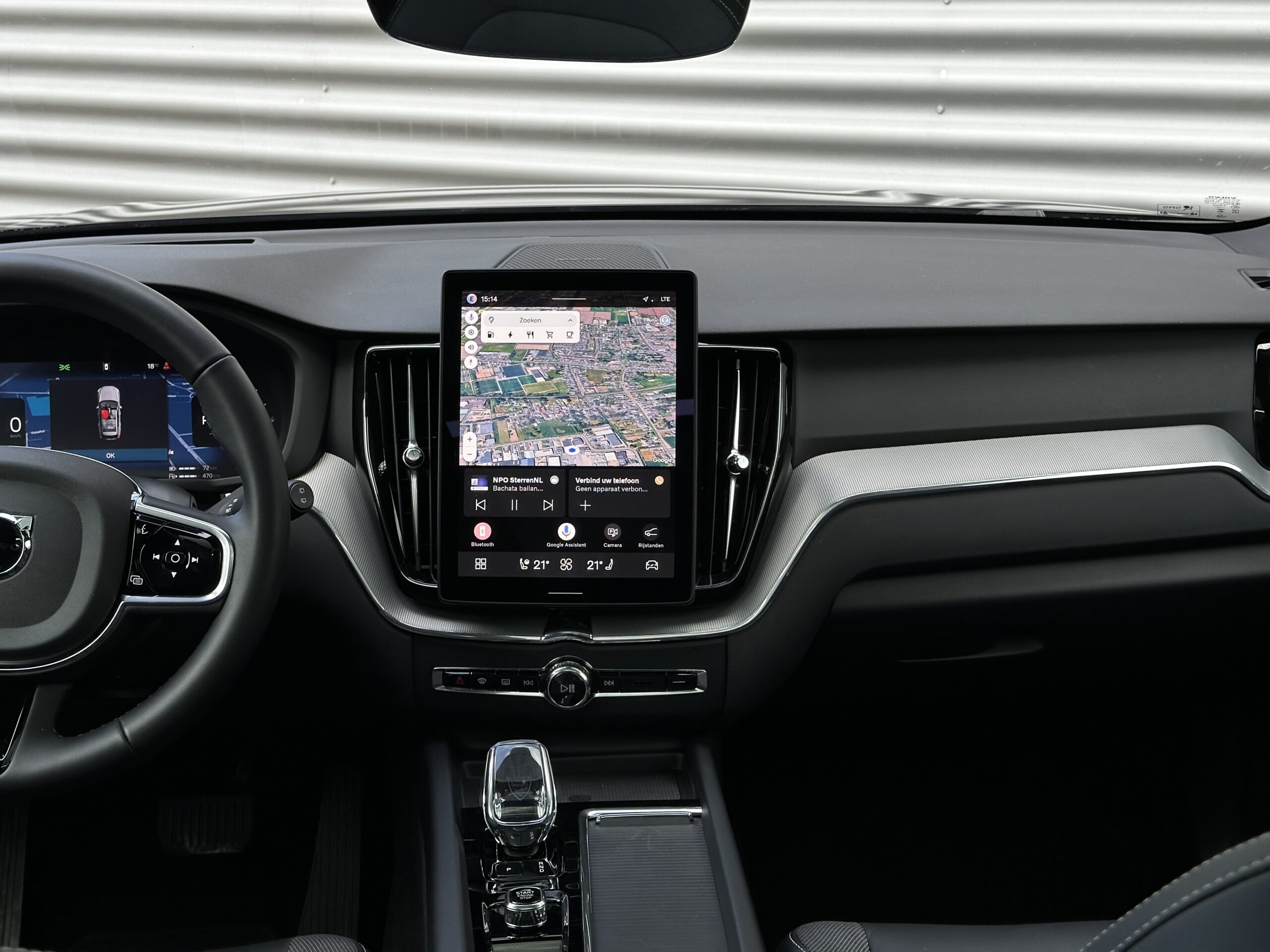 
								Volvo XC60 T6 Facelift Black Edition Ultra – Panoramadak – HUD – Harman full									