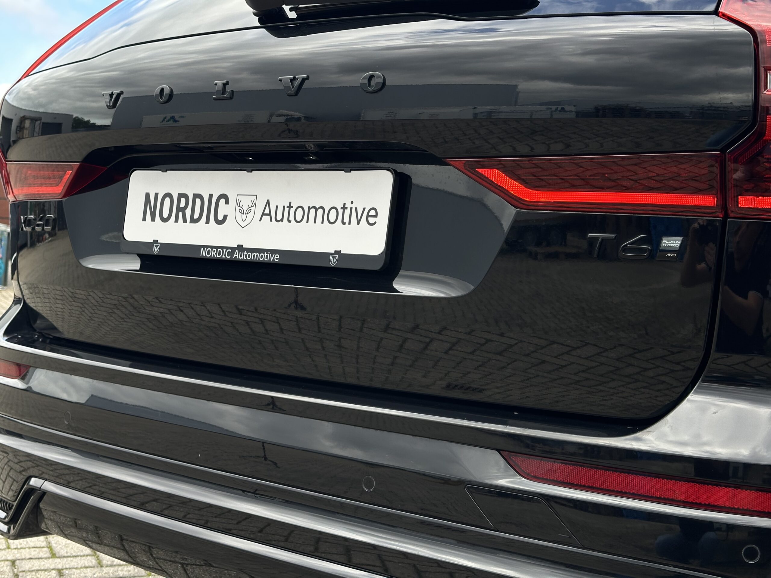 
								Volvo XC60 T6 Facelift Black Edition Ultra – Panoramadak – HUD – Harman full									