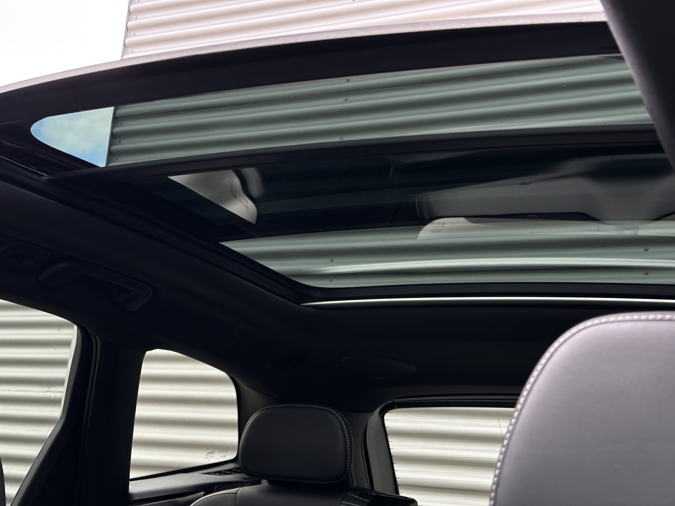 
								Volvo XC60 T6 Facelift Black Edition Ultra – Panoramadak – HUD – Harman full									